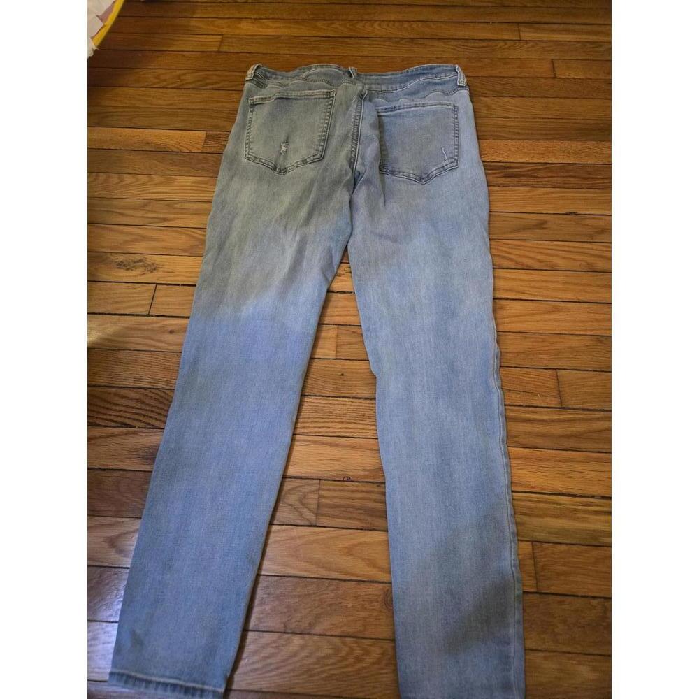 So Low Rise Ultimate Jegging Women's Skinny Jeans - Picture 4 of 4